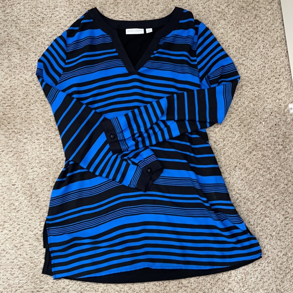 Over sized woman’s Striped tunic